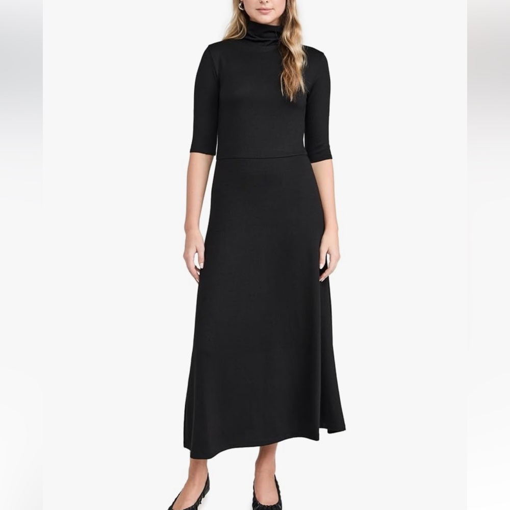 Vince Women's Elbow Sleeve Turtleneck Dress
Size Large